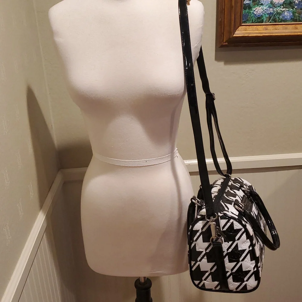 Loungefly Hello Kitty Houndstooth Satchel